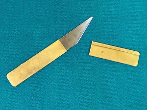 the japanese kiridashi knife...the ultimate mushroomed pool tip tool